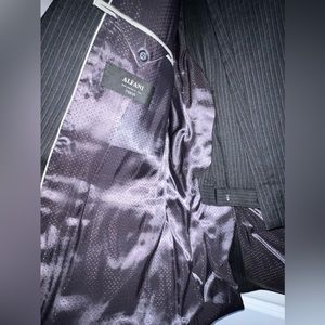 Vintage Alfani Suite Set